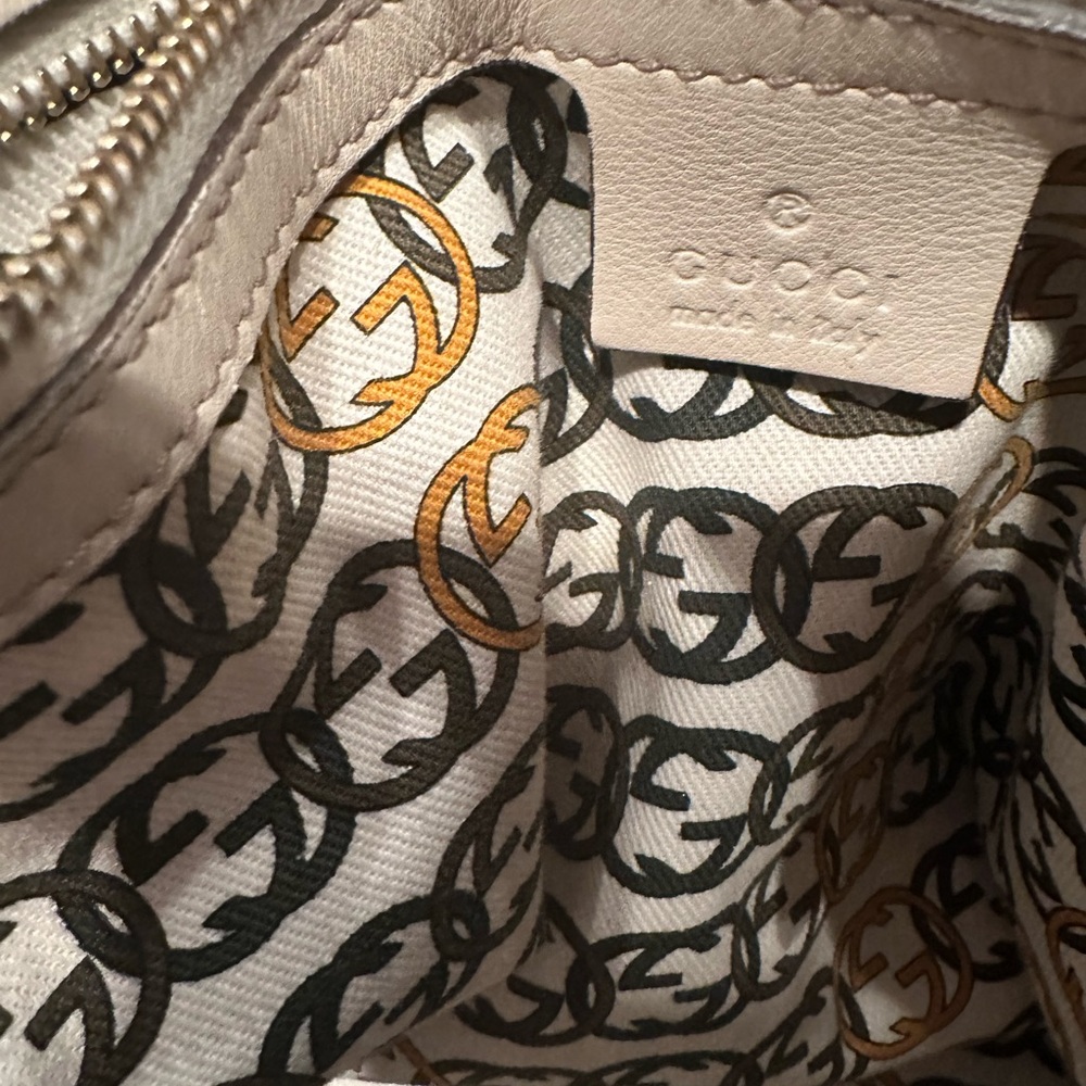Gucci - Picture 9 of 16